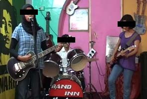 Three arrested for online threats to Kashmir's girl band Pragaash