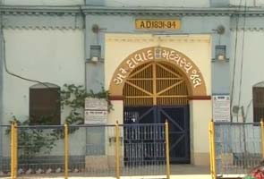 18-foot tunnel at Ahmedabad prison exposes escape plan