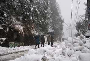 Kashmir Valley shivers under intense cold conditions