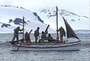 Team braves wet, cold retracing Ernest Shackleton's steps