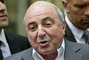 Vladimir Putin foe Boris Berezovsky dead in Britain, circumstances 'unexplained'