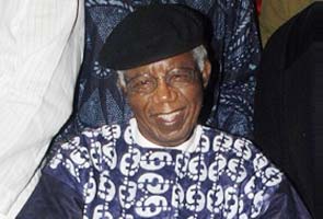 Chinua Achebe, 'father of modern African literature,' dies at 82