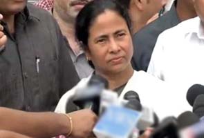 Man quizzed by cops for questioning Mamata Banerjee