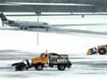 Deadly snowstorm slams road, air travel in US Midwest