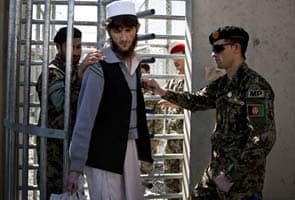 US hands prison over to Afghans