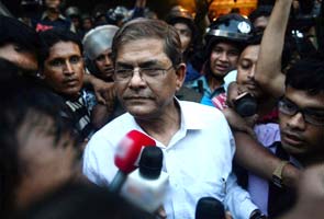 Bangladesh govt cracks down on opposition party after violence