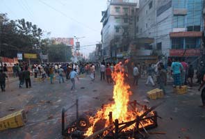 Bangladesh deploys troops as 16 killed in fresh protests 