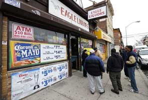 Immigrant wins $338M Powerball jackpot in US