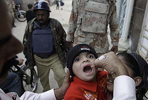 240,000 Pakistani children miss anti-polio drive