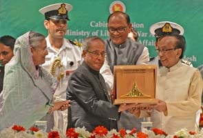 Pranab Mukherjee receives Bangladesh's second highest award
