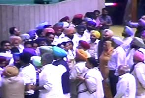 Bedlam in Punjab Assembly, Congress members throw papers, books
