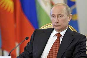 Vladimir Putin orders surprise Black Sea military exercises
