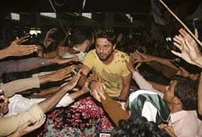 Shahid Afridi to help Pakistan election campaign 
