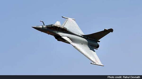 Government hopeful of $15 billion Rafale fighter jet deal going through
