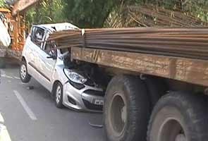 Iron rods sticking out of truck pierce through car in Noida near Delhi; driver killed, two injured