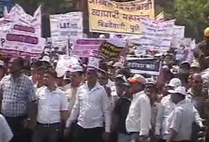 Lakhs of Maharashtra traders on two-day strike against Local Body Tax