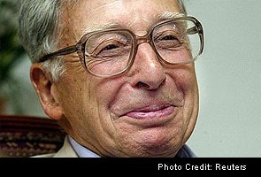 Robert Edwards, Nobel winner for in vitro fertilisation, dies at 87