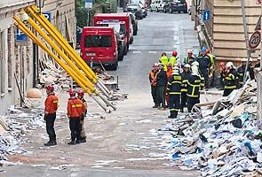 Explosion shakes central Prague, as many as 40 injured 
