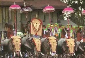 Thousands witness Kerala's popular temple festival Thrissur Pooram