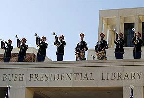Barack Obama, former presidents rally around George Bush as library opens