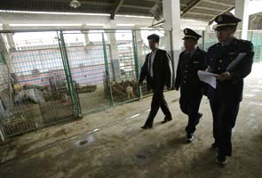 China detains ten for bird flu rumours, death toll at nine