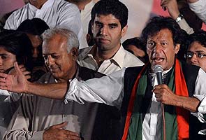 Imran Khan on election campaign trail in Pakistan