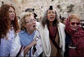 Israel detains five women over prayer at Western Wall 