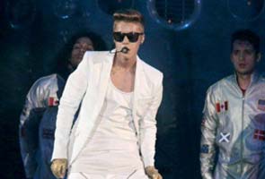 Drugs found on Canadian pop star Justin Bieber's tour bus in Sweden