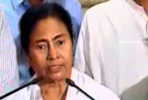 Relief fund of Rs 500 crore to be set up for investors in Saradha chit fund, says Mamata Banerjee