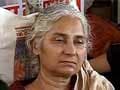 Activist Medha Patkar calls off fast after assurance of inquiry into Mumbai slum demolition