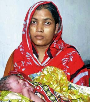 Bangladeshi baby born in storm shelter named Mahasen after cyclone