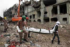 Bangladesh factory building collapse death toll crosses 1000