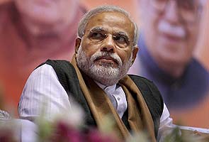 Centre worried only about 'nephews and uncles', says Narendra Modi