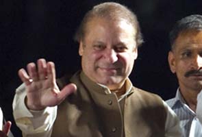 Pakistan's political parties pledge to improve ties with India 