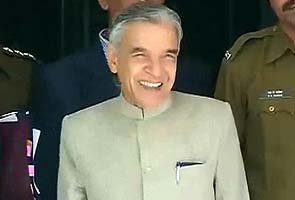 Who is Pawan Kumar Bansal?