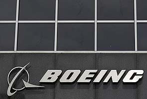 Boeing plans to build world's longest-range passenger jet