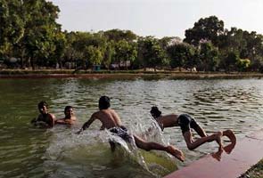 Another hot day in Delhi, no respite on Wednesday either