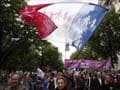 French gay marriage opponents stage big Paris march