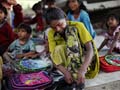 For India's poor, a school under a railway bridge