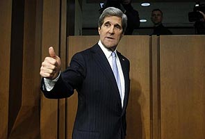 John Kerry arrives in Moscow for key talks with Vladimir Putin