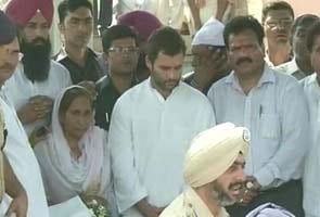 Sarabjit Singh's funeral draws thousands; Rahul Gandhi, Punjab Chief Minister present