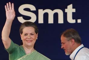 Sonia Gandhi expresses concern at violence against women