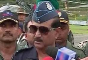 Uttarakhand helicopter crash: 40 commandos search for eight missing bodies