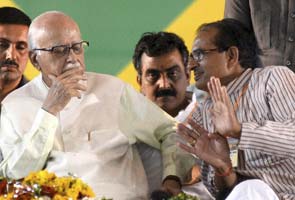 LK Advani pits Shivraj Chouhan against Modi; BJP says no rift