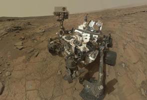 Mars rover's search for life-friendly habitats heads to mountain