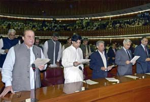 Pakistani parliament elects Nawaz Sharif as Prime Minister