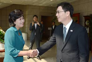 Rival Koreas hold first talks in years 