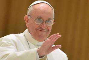 Pope Francis shuns papal house for 'psychiatric' reasons