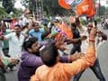 In bandh against Nitish, BJP workers stop trains, leaders court arrest