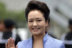 In fashion, China gets its own first lady effect